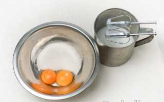 Бисквитный рулет с вареньем простой рецепт на кефире