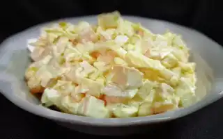 Салат из копченой куриной грудки простой и вкусный с ананасом и домашним майонезом на кефире