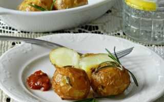 Картофель запеченный в духовке с розмарином – кулинарные рецепты