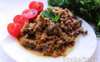 Как приготовить куриную печень на сковороде с луком и морковью с подливкой (+6 рецептов)