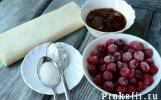 Пирог с вишней из слоеного теста – рецепт с фото пошагово в духовке