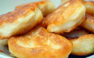 Оладьи из манки на кефире без муки