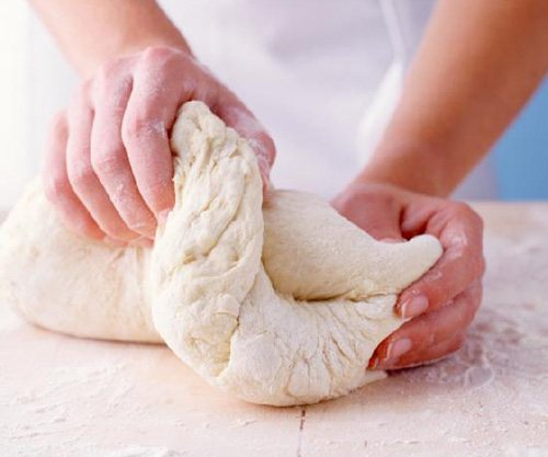 Тесто из творога - лучшие рецепты. Как правильно и вкусно приготовить тесто из творога.