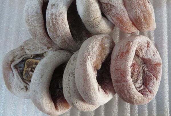 Сухофрукты из хурмы