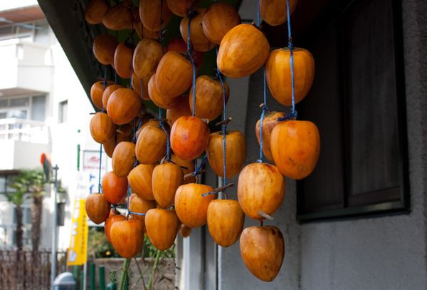 сушка хурмы на балконе