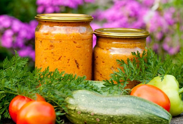 овощная икра в банках