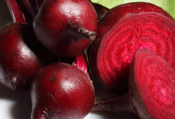 Свежая свекла