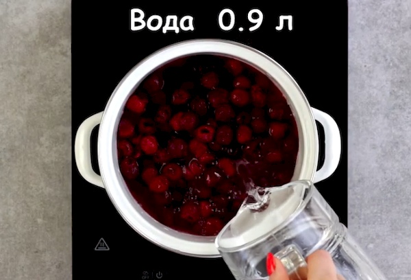 Кисель из замороженной вишни 7