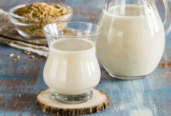 Молочно-льняной