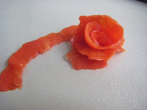 Роза из рыбы