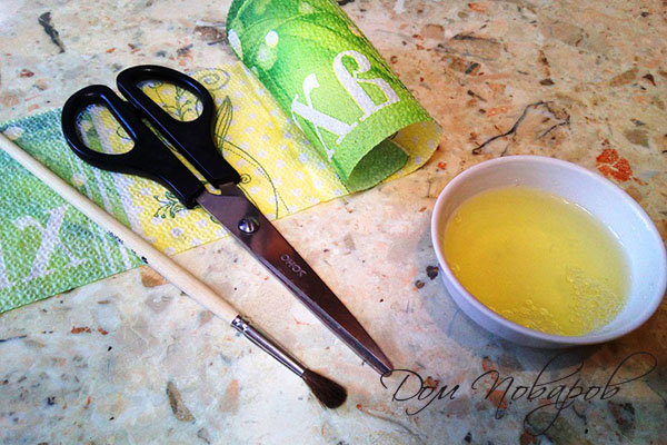 Полоса из цветной салфетки