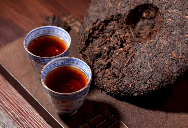 Чай пуэр прессованный