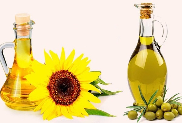 Масло оливковое и подсолнечное