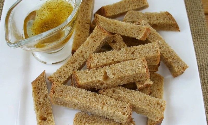 Приготовление сухариков