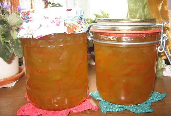 варенье в банках