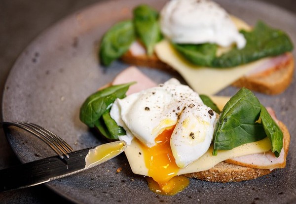 Яйцо-пашот с использованием уксуса